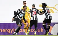 Newcastle 2-2 Tottenham: Thủng lưới phút cuối, Tottenham mất điểm đáng tiếc
