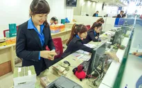 Ngân hàng miễn, giảm nhiều loại phí hỗ trợ doanh nghiệp