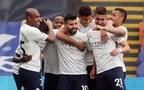 Crystal Palace 0-2 Man City: Aguero tỏa sáng, Man City tiến sát ngôi vô địch