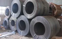 Chính phủ yêu cầu chặn đà tăng của giá thép