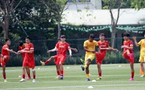 Các cầu thủ ĐT U22 Việt Nam nỗ lực vượt qua bài kiểm tra thể lực