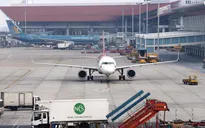 Sốt ruột với đầu tư công, nói không với sân bay mới