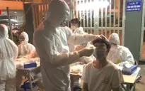 Xuyên đêm xét nghiệm COVID-19 cho hàng nghìn công nhân ở Bắc Ninh