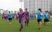 ĐT Việt Nam và U22 Việt Nam tập kín để phòng dịch COVID-19