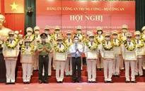 Công an phải xứng đáng là lá chắn thép bảo vệ chế độ, bảo vệ nhân dân
