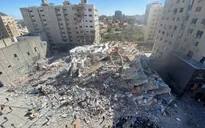 Tòa nhà của hãng tin AP và Al Jazeera tại Dải Gaza bị đánh sập, 12 phóng viên thoát chết trong gang tấc