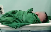 Quảng Nam: Bé sơ sinh có cân nặng “khủng” gần 6kg