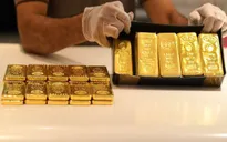 Tiền số lao dốc, giá vàng thăng hoa