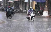 Mưa lớn diện rộng duy trì tại khu vực Nam Trung Bộ và Nam Bộ