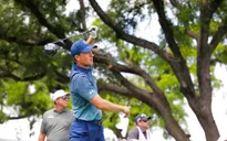 Vòng 2 giải Golf Charles Schwab Challenge: Jordan Spieth độc chiếm ngôi đầu