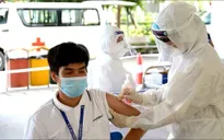 Bộ Y tế: Nỗ lực tiếp cận mọi nguồn vaccine, mục tiêu tạo miễn dịch cộng đồng trong năm 2021