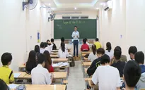 Học sinh “căng mình” luyện thi vào lớp 10