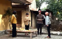 Hương vị tình thân - Tập 12: Bà Bích bẽ mặt khi về quê trốn nợ