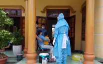 Cách ly 2 kỹ sư xây dựng là F1 của nữ nhân viên massage mắc COVID-19