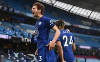 Chelsea ngược dòng kịch tính, Man City chưa thể đăng quang