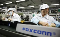 Foxconn tăng lương thưởng để "dụ dỗ" nhân viên trước mùa sản xuất iPhone 13