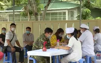 Đẩy nhanh tiêm ngừa vaccine COVID-19 cho 70% quân và dân Côn Đảo