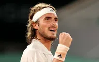 Tsitsipas lần đầu tiên giành quyền vào chung kết Roland Garros