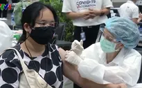 Người nước ngoài tại Thái Lan phải mua bảo hiểm COVID-19