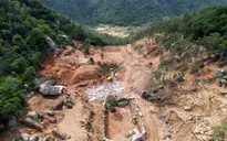 Ngang nhiên phá núi, hủy hoại cây xanh trên rừng phòng hộ