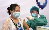 Trung Quốc sắp đạt dấu mốc tiêm chủng 1 tỷ liều vaccine
