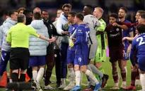 Chelsea và Leicester nhận án phạt sau màn ẩu đả trên sân Stamford Bridge