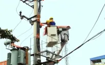 Khi sửa điện không cần cắt điện mùa nắng nóng