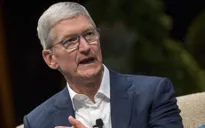 CEO Tim Cook: Chúng tôi không lôi kéo khách hàng vào thất bại của mình