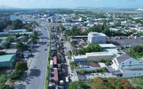 Tắc nghẽn nhiều giờ đường vào cảng quốc tế Cái Mép - Thị Vải