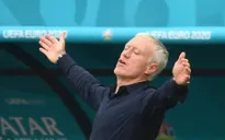 HLV Didier Deschamps: "Chúng tôi đã trao hai bàn thắng cho Bồ Đào Nha"