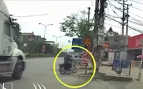 Xô xát vì sang đường bất cẩn