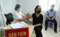 Có nên uống thuốc chống dị ứng trước tiêm vaccine COVID-19 để giảm phản ứng?