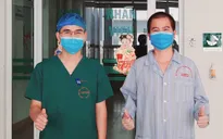 Bệnh nhân COVID-19 nặng, từng phải can thiệp ECMO được xuất viện