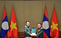 Quân đội và nhân dân Lào - Việt Nam luôn dành cho nhau tình cảm chân thành