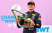 Max Verstappen dễ dàng giành chiến thắng tại GP Styrian