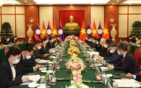 Việt Nam và Lào hợp tác chặt chẽ trong các vấn đề chiến lược