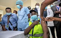 Kêu gọi các nước giàu ủng hộ 50 tỷ USD để tiêm vaccine toàn cầu