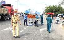 Cần Thơ siết chặt phòng dịch tại bến phà liên tỉnh