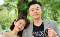 Hậu trường phim: Tuấn Tú diện đồ đông nắm tay Khả Ngân giữa thời tiết nắng gắt