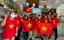 CĐV Việt Nam tụ họp tại quán cafe duy nhất ở Dubai để cổ vũ đội tuyển