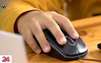 Tránh để trẻ em bị phụ thuộc vào các thiết bị điện tử khi ở nhà