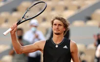 Dễ dàng thắng Fokina, Alexander Zverev giành quyền vào bán kết Pháp mở rộng 2021