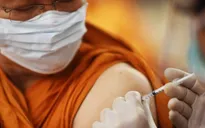 Nhiều nước châu Á "đặt cược" vào vaccine COVID-19 nội địa