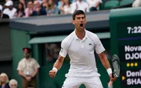 Novak Djokovic lần thứ 3 liên tiếp vào chung kết Wimbledon