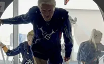 Tàu chở tỷ phú Anh Richard Branson bay vào vũ trụ