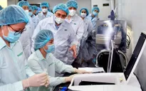 Thủ tướng yêu cầu tạo mọi điều kiện thuận lợi để sản xuất vaccine trong nước sớm nhất