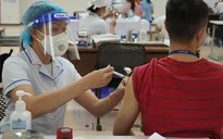 TP Hồ Chí Minh tiêm vaccine COVID-19 cho toàn bộ người dân từ 18 tuổi
