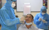 ĐT nữ Việt Nam kiểm tra y tế theo quy định trong ngày đầu hội quân