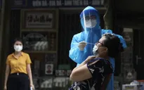 Thêm nhiều ca mắc COVID-19 mới, Hà Nội lấy mẫu xét nghiệm tại cộng đồng