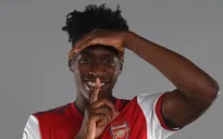 Arsenal công bố bản hợp đồng thứ 2 ở mùa giải này